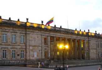 AnaBautista_Columna_Congreso