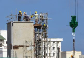 Junieles_Columna_Construcción