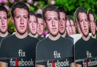 Democracia publicidad