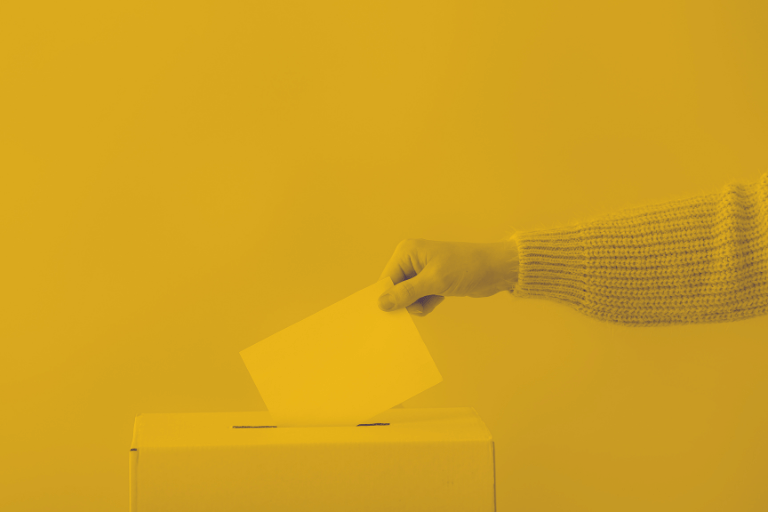 La abstención electoral en Colombia ha sido relativamente alta, fluctuando entre el 40 y el 60%.